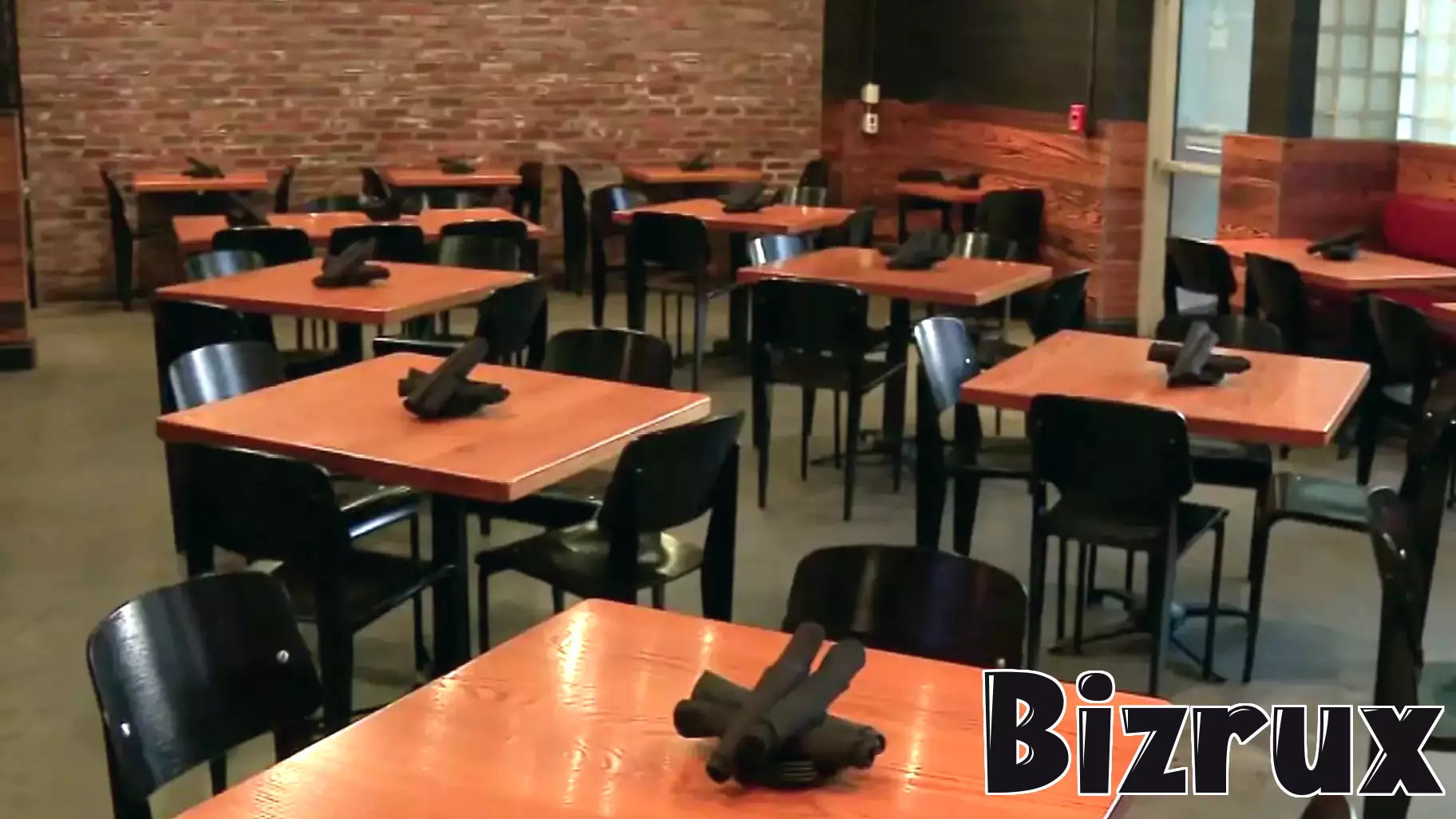 Arlington's Dining Industry Faces Severe Challenges Amid Federal Shutdown