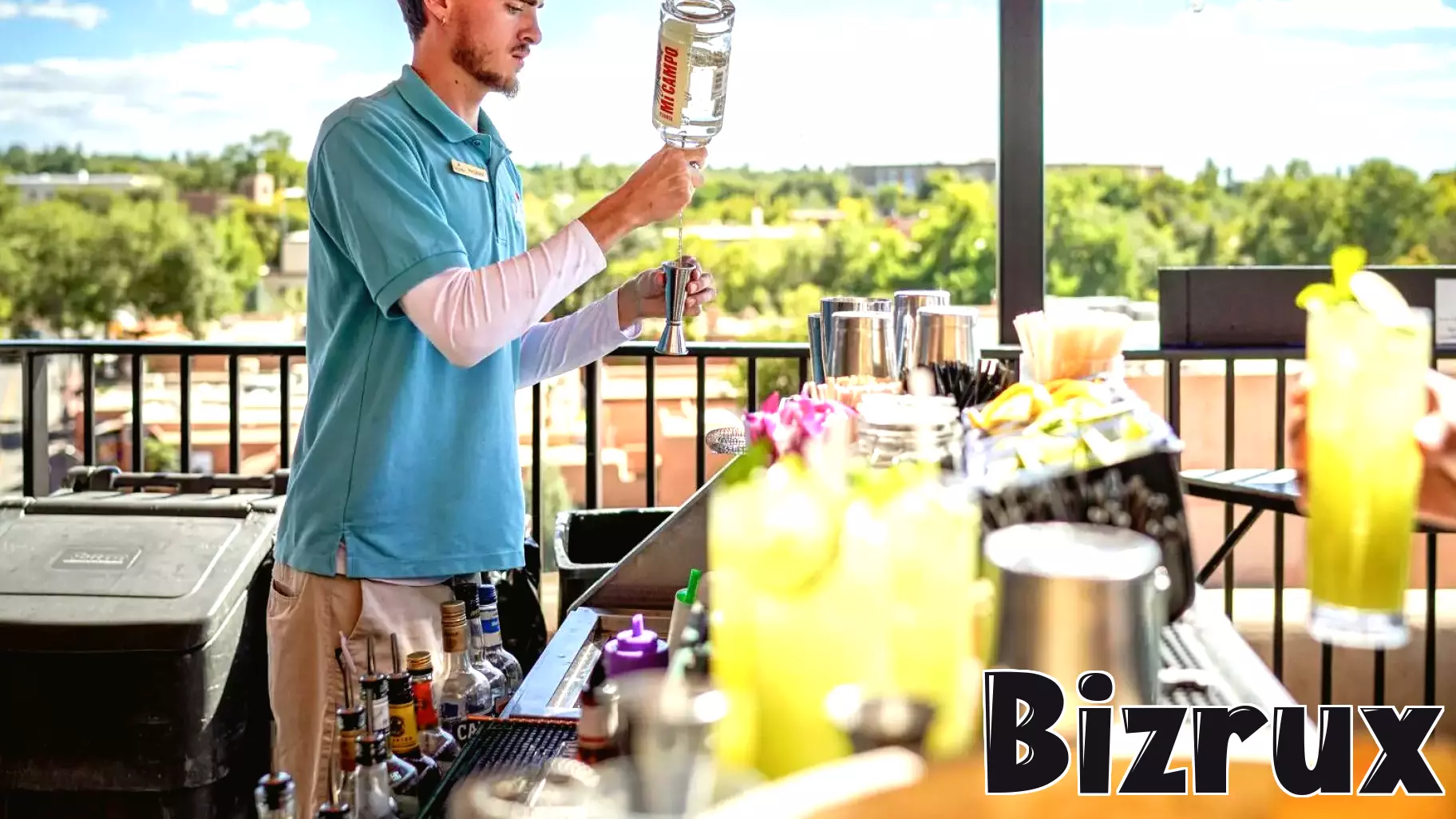 Debate Erupts Over Wage Increase Proposal in Santa Fe