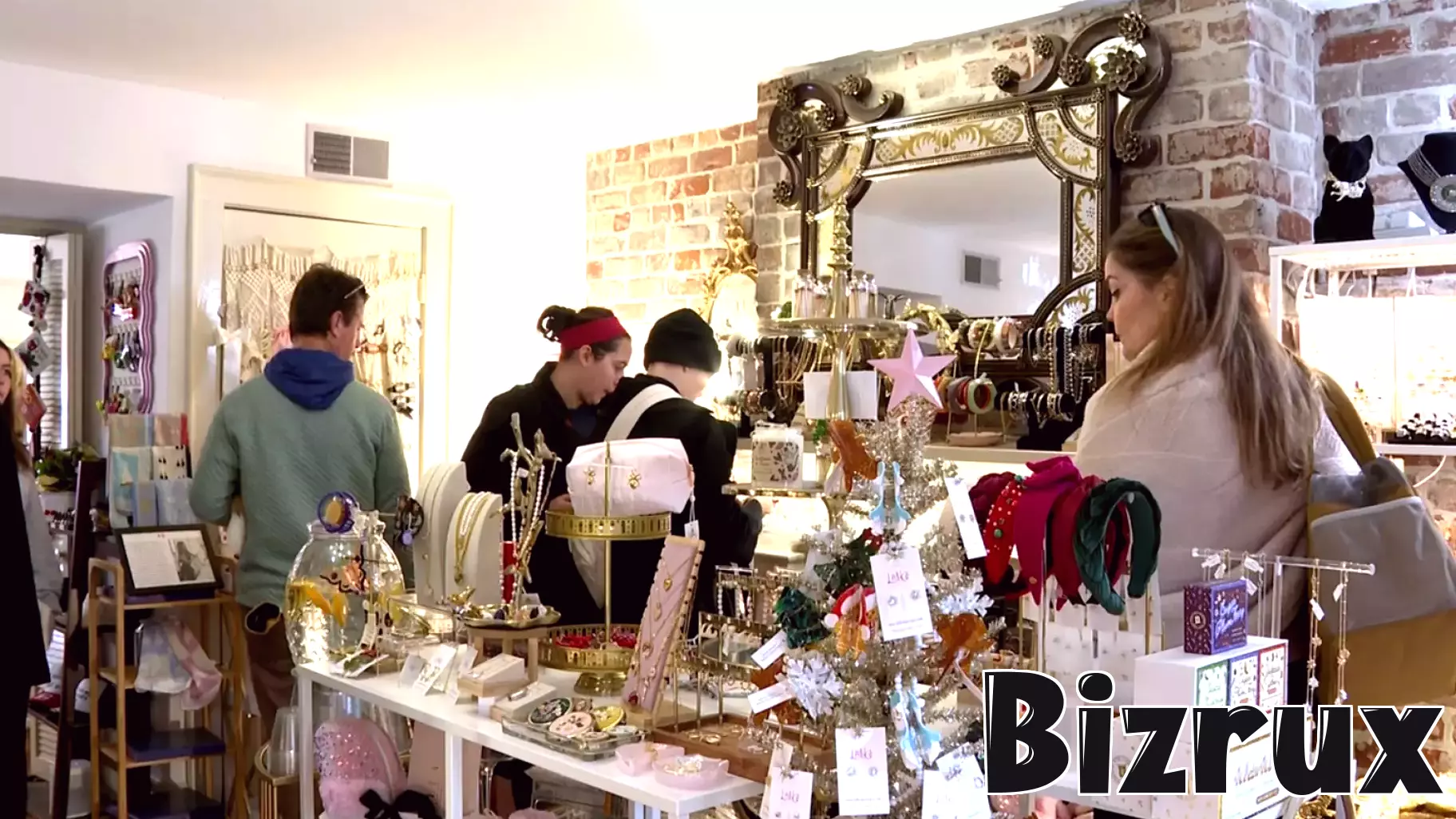 Downtown Leaders Encourage Ongoing Support for Local Businesses Following Small Business Saturday Success