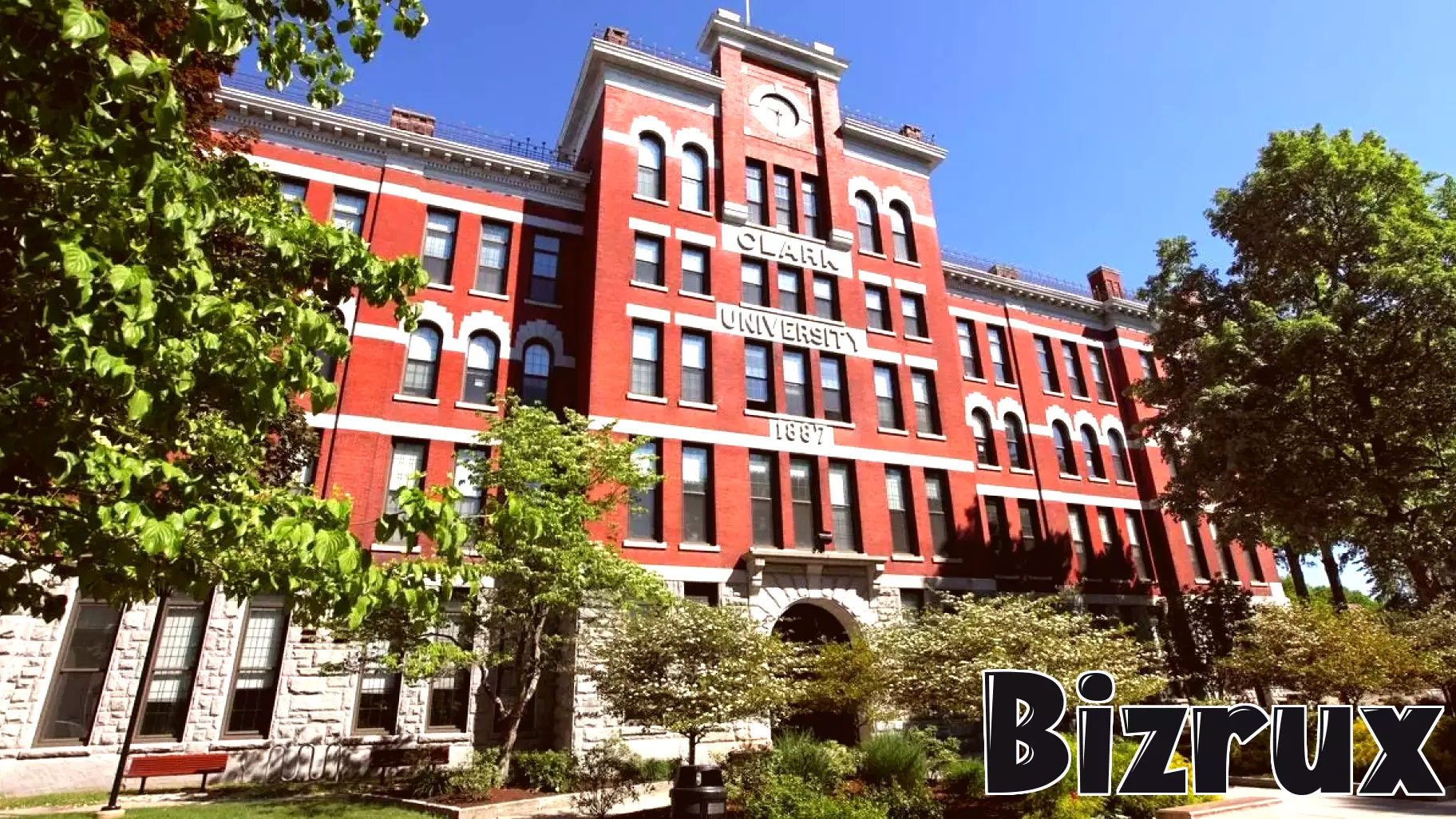 Financial Struggles Loom for New England Colleges