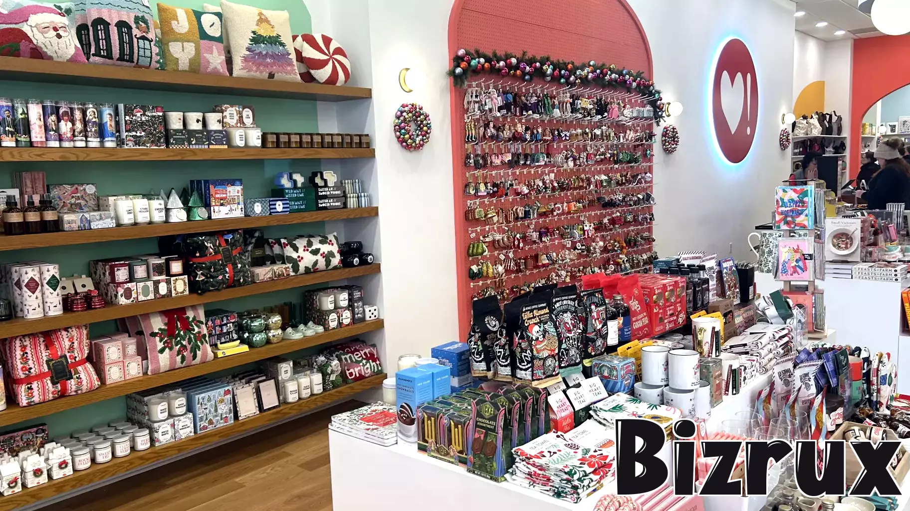 Hartford Celebrates Small Business Saturday as Holiday Shopping Season Begins