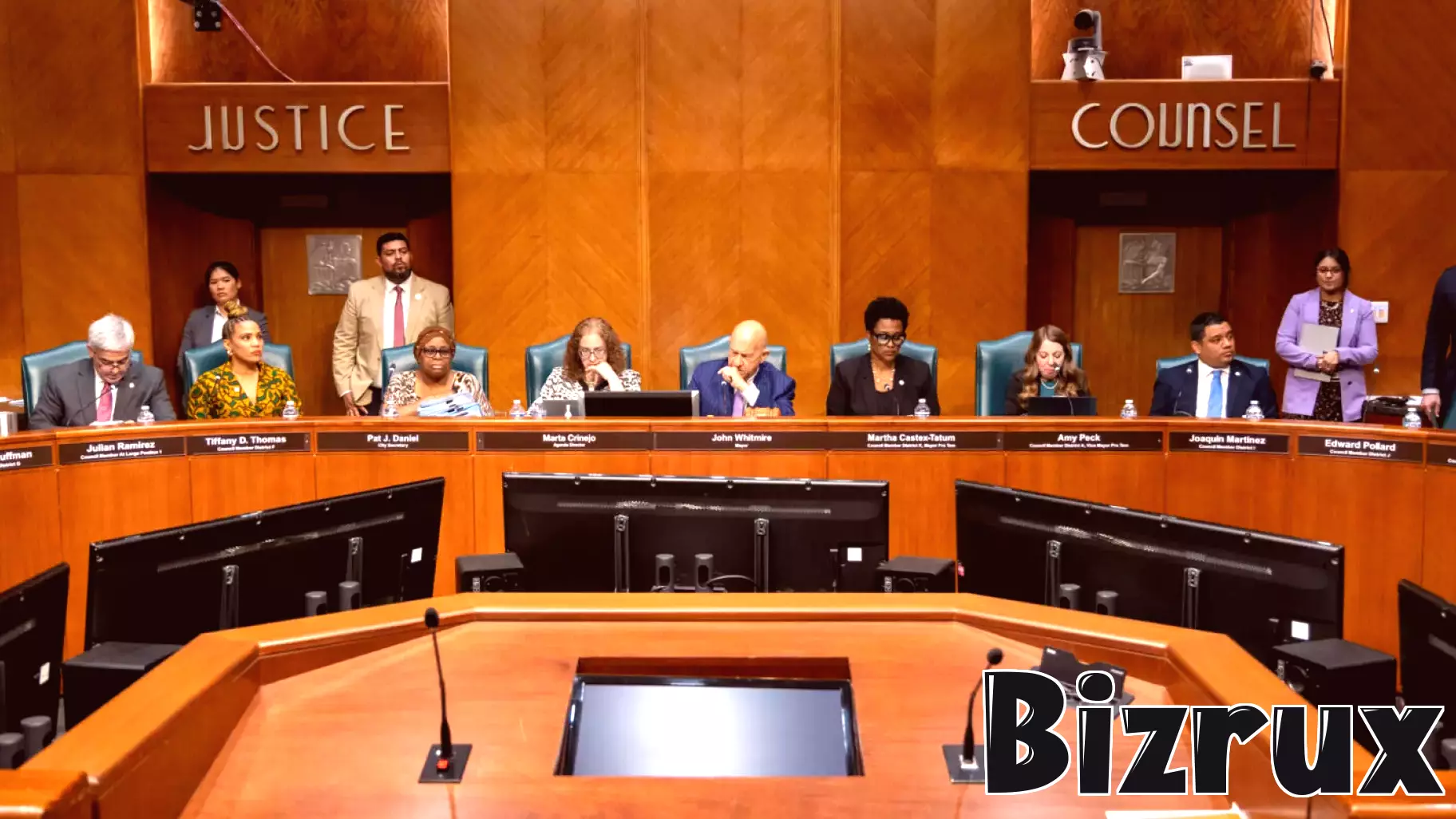 Houston Considers Revisions to Minority-Owned Business Program Amid Legal Challenges